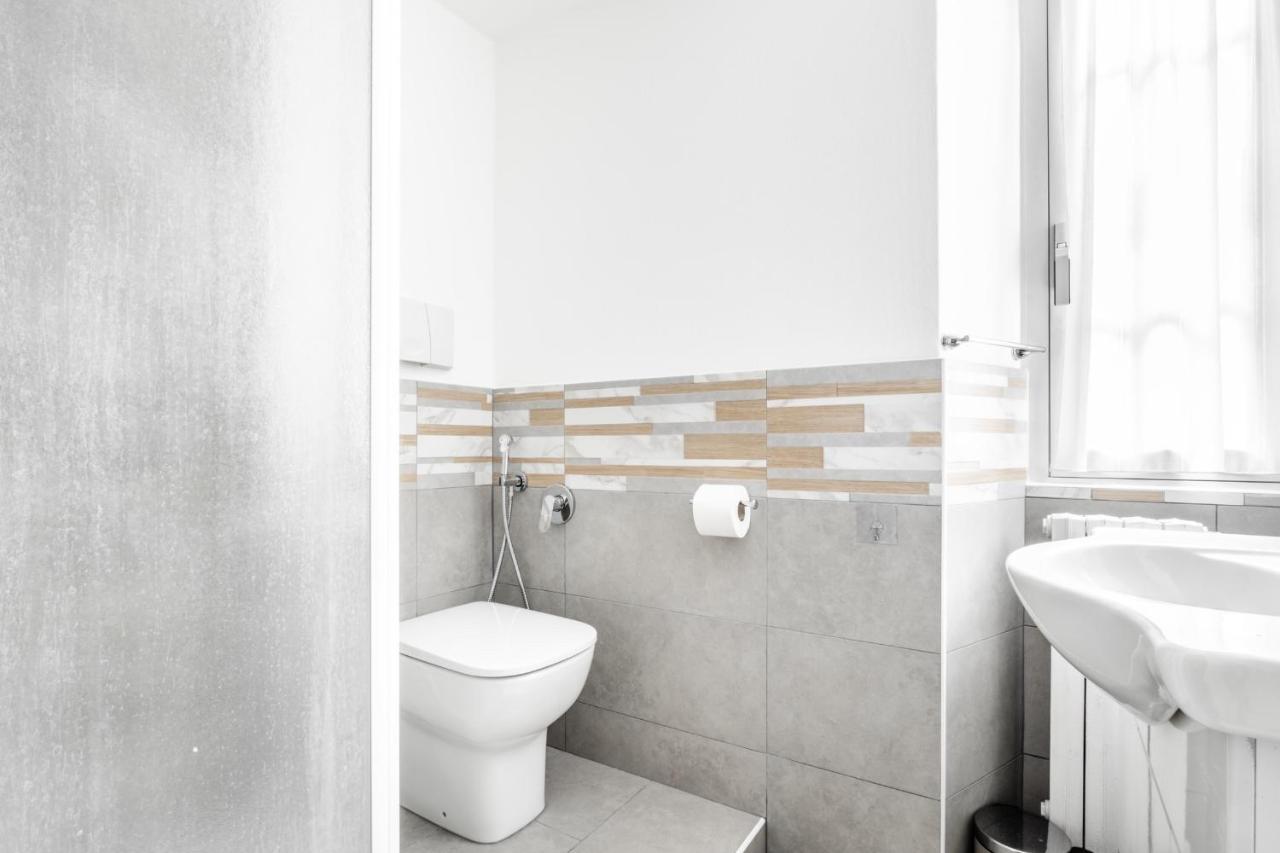 Pretty House Navigli-Duomo Netflix & Design Apartamento Milão Exterior foto